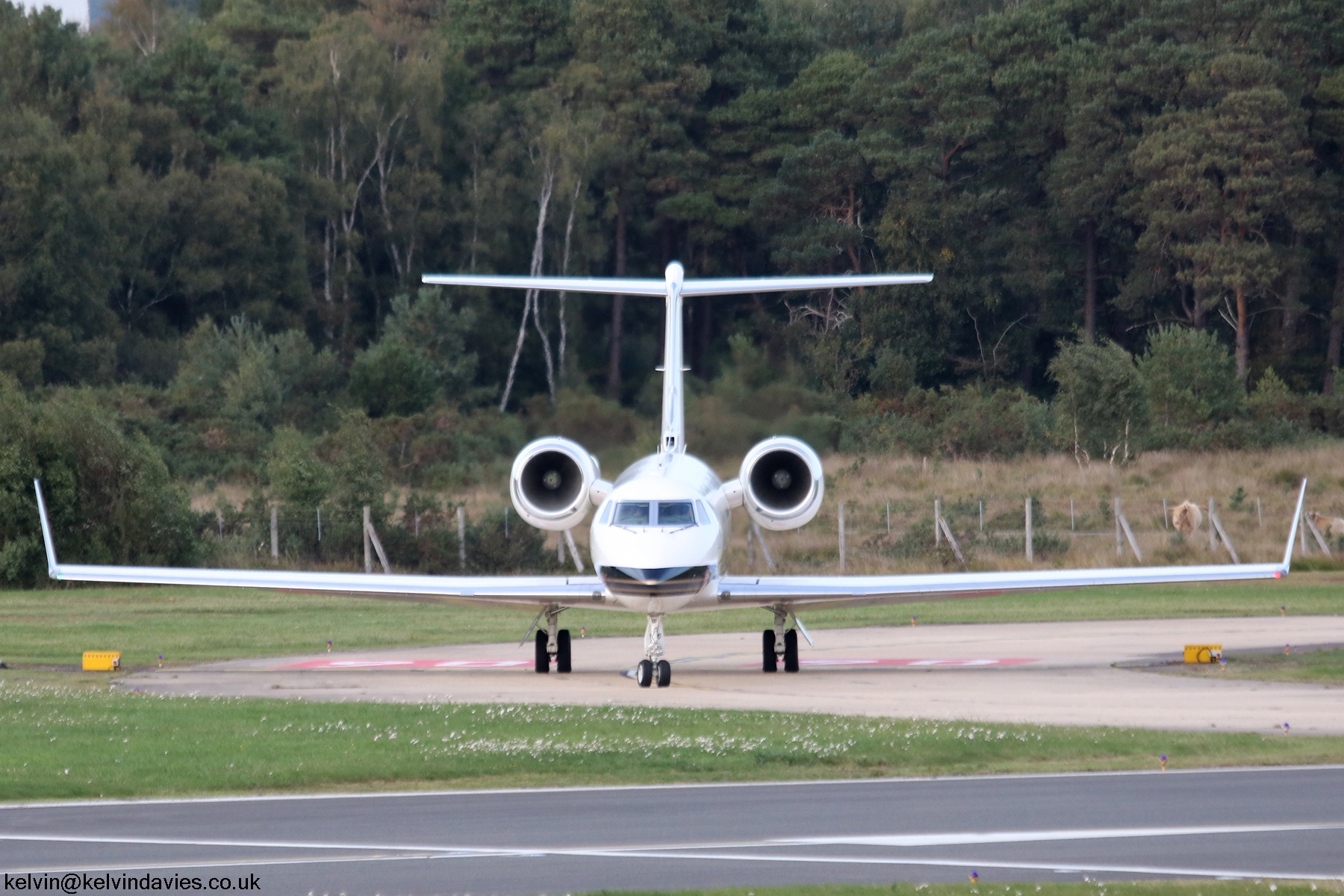 Global Air Charters Gulfstream GIV N44CE