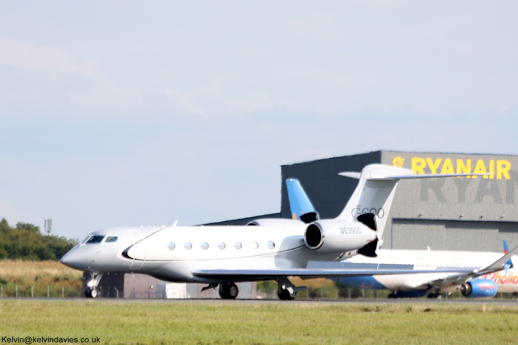 Gulstream  GVII-G600 N639GD