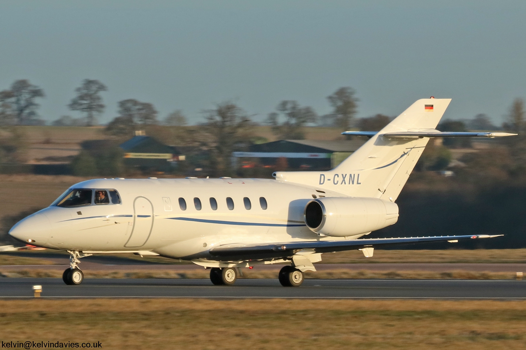 Hawker/Raytheon 125-800 D-CXNL