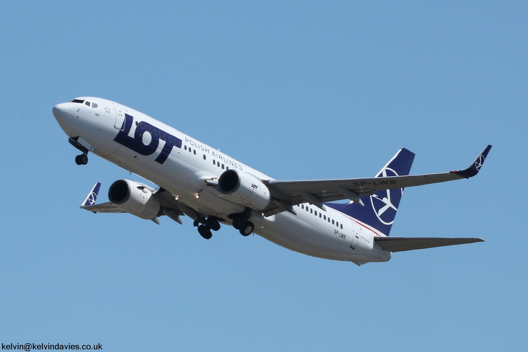 LOT 737NG SP-LWB
