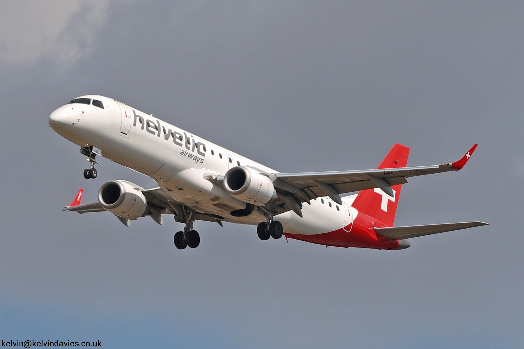 Helvetic Airways 190LR HB-JVL