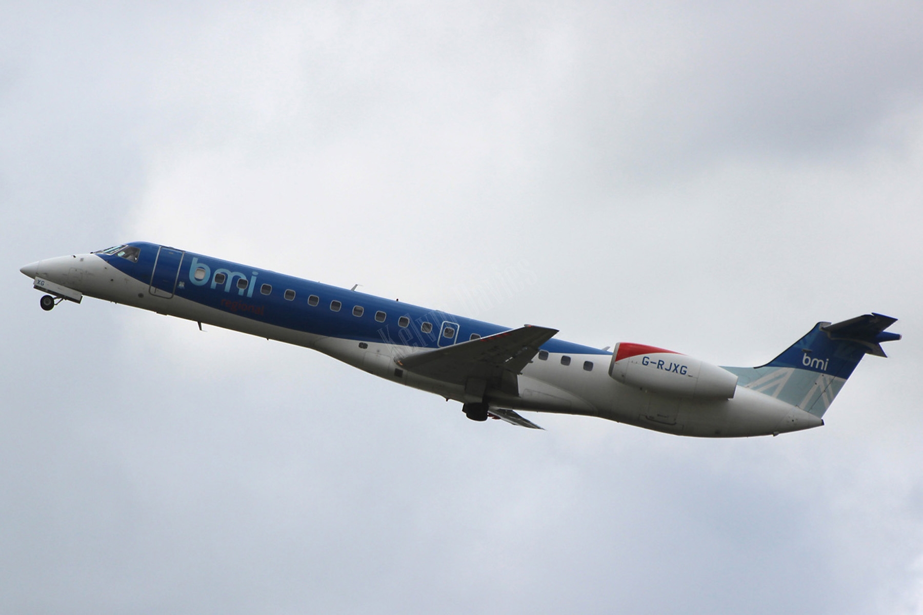 BMI Embraer 135 G-RJXG