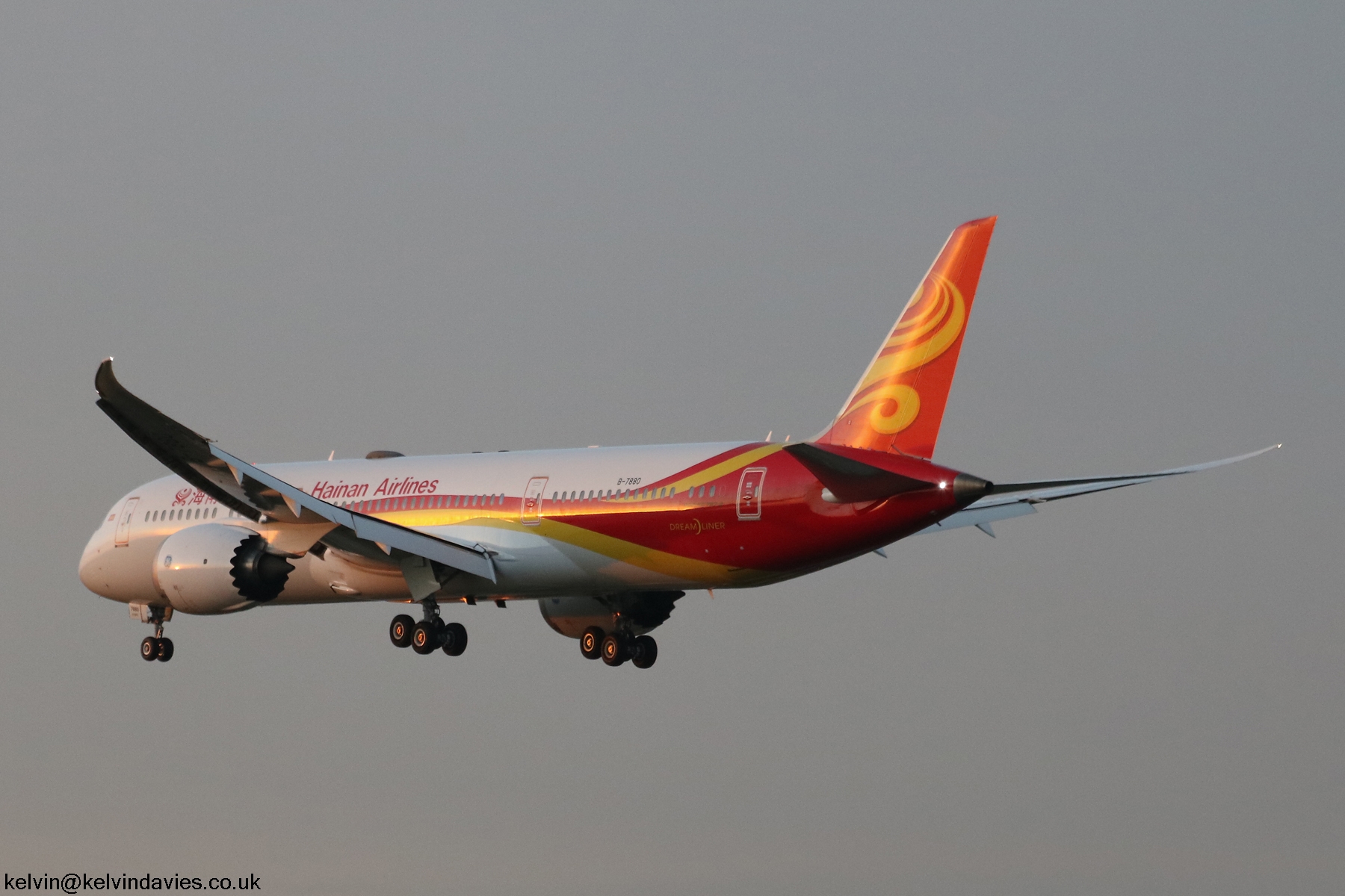 Hainan Airlines 787 B-7880