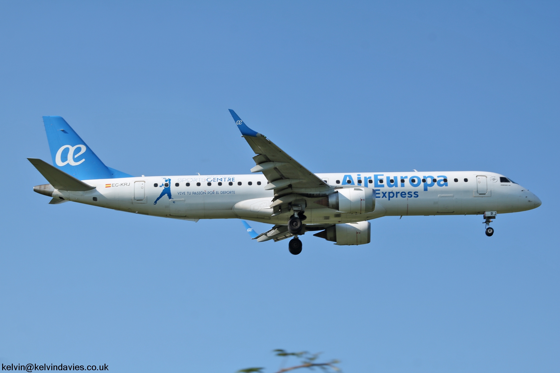 Air Europa EMB-195 EC-KRJ