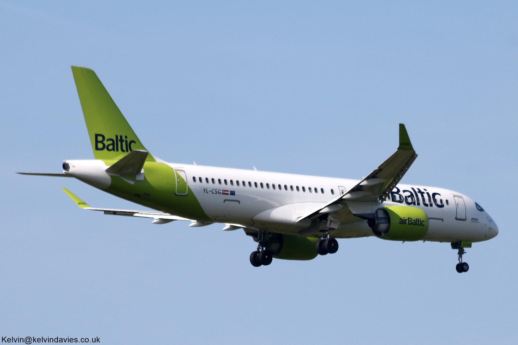 Air Baltic C Series-300 YL-CSG