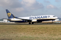 Ryan Air/Malta Air 737NG-8 9H-QCT