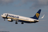 Ryanair 737 EI-DYV