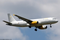 Vueling Airlines A320 EC-LUN