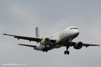 Vueling Airlines A320 EC-JZQ